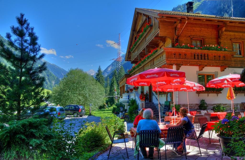 Der Klaushof Apartment Mayrhofen Bagian luar foto