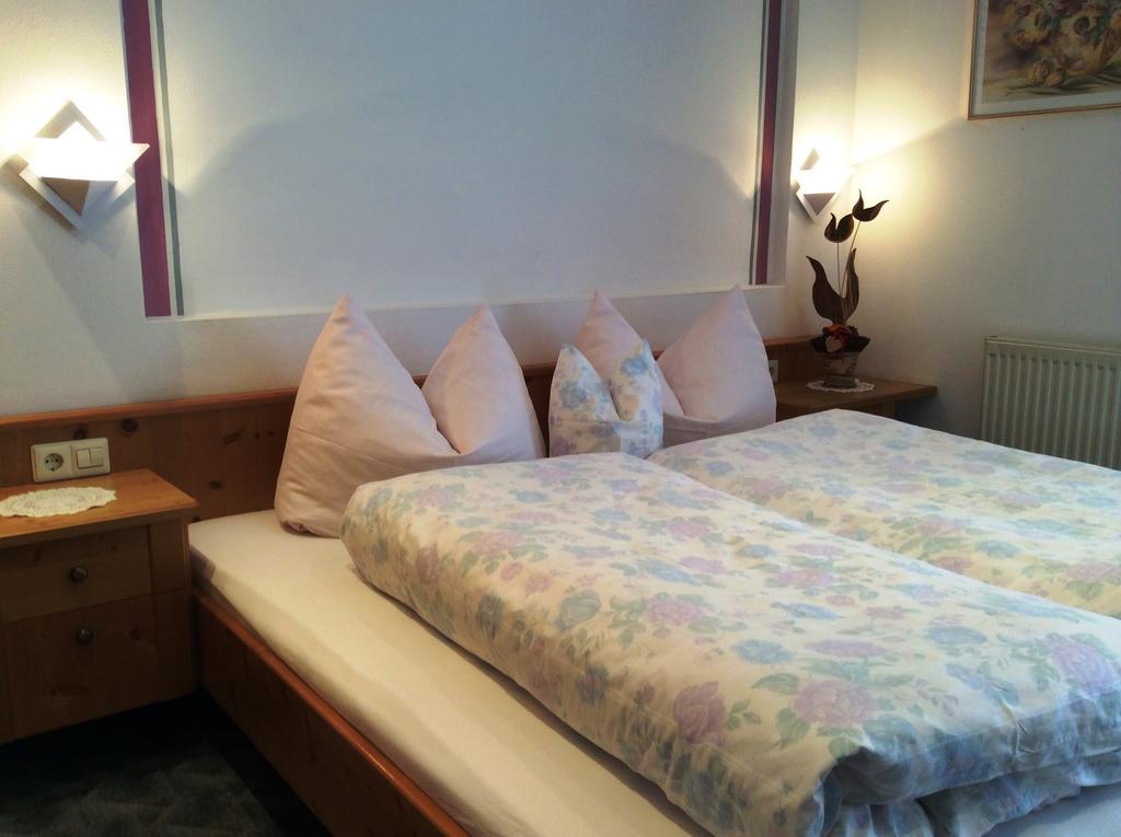 Der Klaushof Apartment Mayrhofen Ruang foto